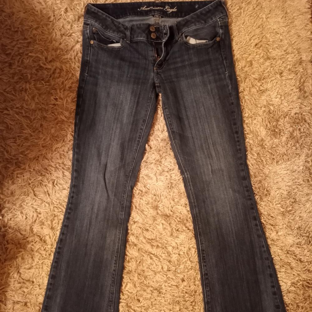 American Eagle jeans size 6 regular